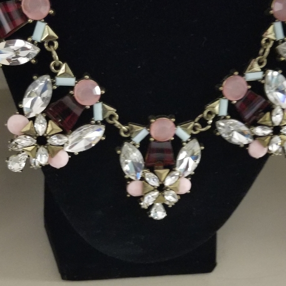 Art deco inspired statement necklace - Picture 2 of 4